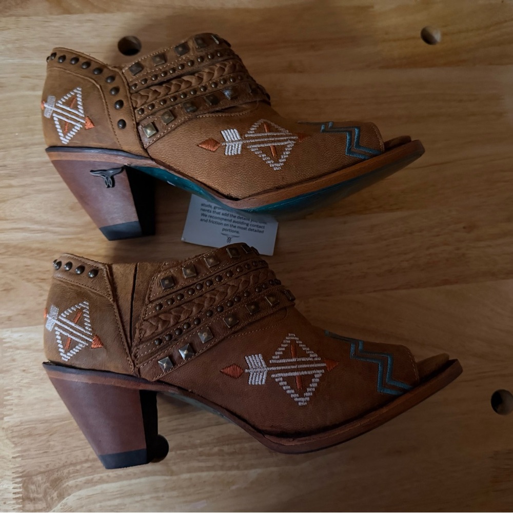 Lane Women's Nova Aztec Peep Toe Studded Western Ankle Boots